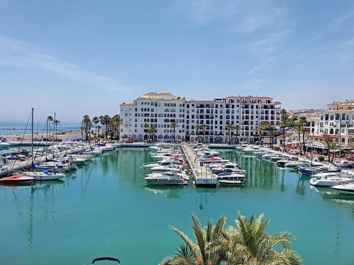 Lovely Apartment With Pool & Sea Views - Marina Del Castillo 2129 Манилва Экстерьер фото